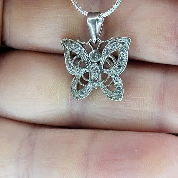 Silver Butterfly Necklace B - Picture 11 of 11